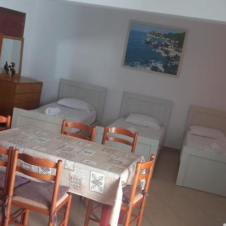 Himara Apartments Buitenkant foto