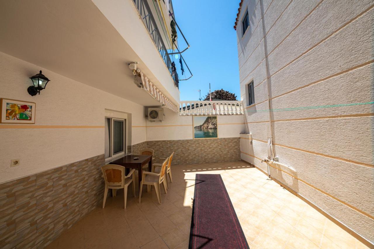 Himara Apartments Buitenkant foto