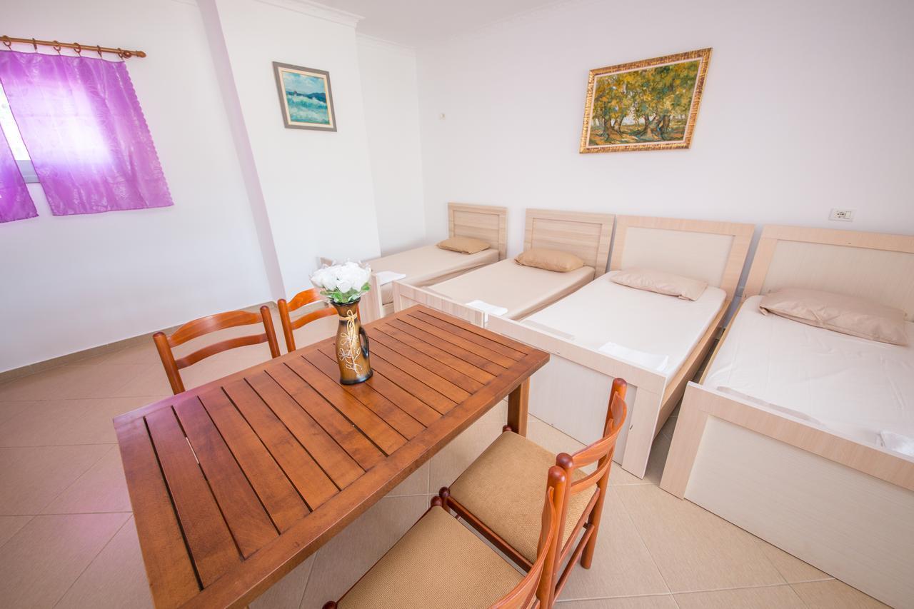 Himara Apartments Buitenkant foto