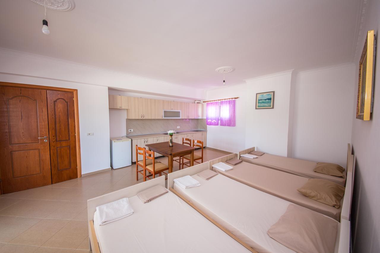 Himara Apartments Buitenkant foto