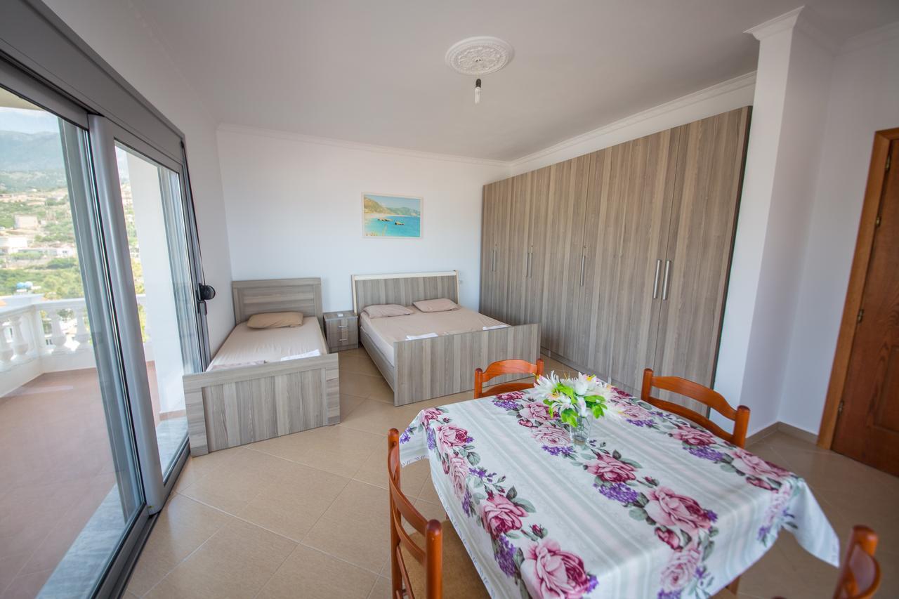 Himara Apartments Buitenkant foto
